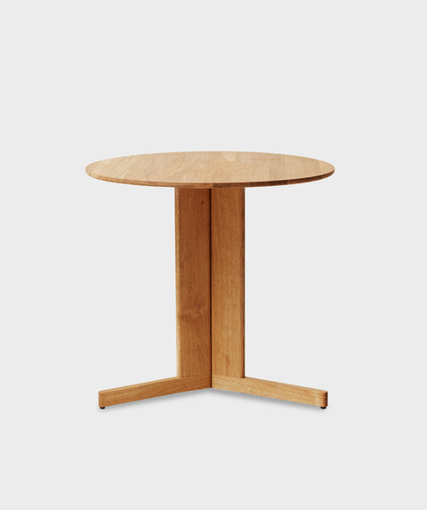 Trefoil Round Table Ø75