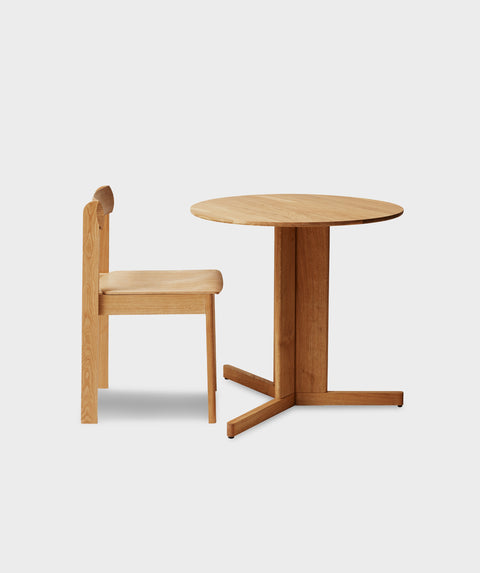 Trefoil Round Table Ø75