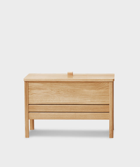 A Line Storage Bench 68